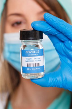 Coronavirus Aşı Şişesi Corona Virüs Şırınga Doktoru COVID-19 Covid Aşıları Portre şişeleri