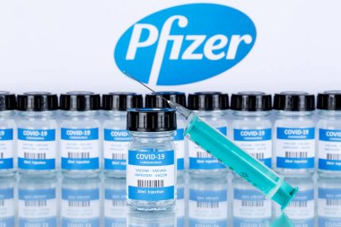 Pfizer Coronavirus Aşısı Corona Virüsü COVID-19 Covid aşı şişeleri