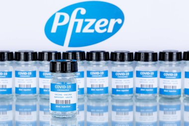 Pfizer Coronavirus Aşısı Corona Virüsü COVID-19 Covid aşı şişeleri