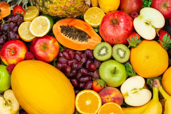Fundo Alimentar Coleta Frutas Maçãs Bagas Kiwi Laranjas Fundos Frutas — Fotografia de Stock