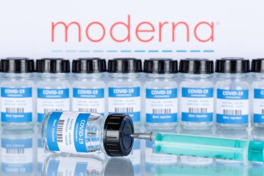 Moderna Coronavirus Aşısı Corona Virüsü COVID-19 Covid aşı şişeleri