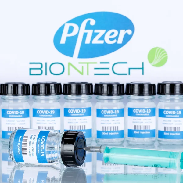 Vacuna Pfizer Biontech Coronavirus Virus Corona Covid Vacunas Con Jeringa —  Fotos de Stock