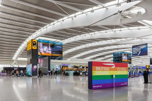 London Липня 2019 British Airways Terminal London Heathrow Airport Lhr — стокове фото