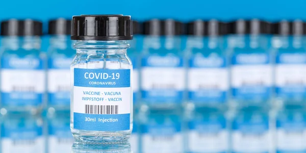 Coronavirus Vaccinflaska Corona Virus Covid Covid Vacciner Panorama Visa Flaskor — Stockfoto