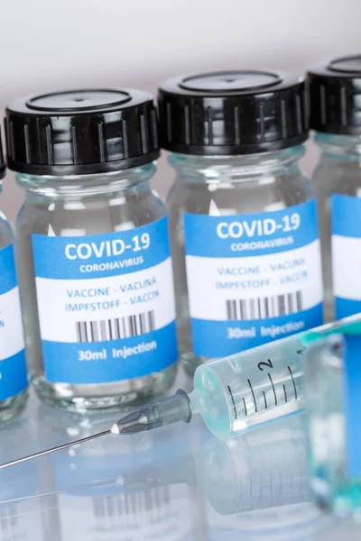 Coronavirus aşı şişesi Corona Virüs şırıngası COVID-19 Covid aşı format şişeleri