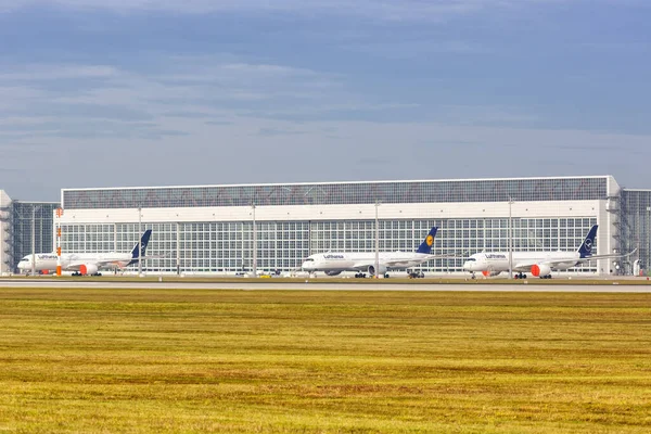 Munich Germany October 2020 Stored Lufthansa Airbus A350 Airplanes Munich — Foto de Stock