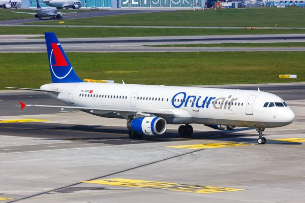 Warsaw Poland May 2019 Onur Air Airbus A321 Airplane Warsaw — Stok fotoğraf