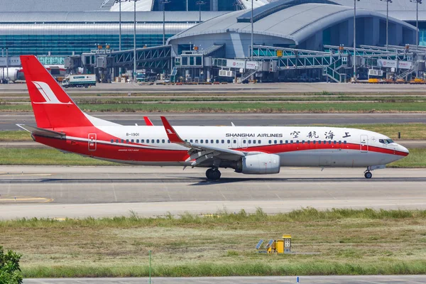 Guangzhou China September 2019 Shanghai Airlines Boeing 737 800 Airplane — Foto Stock