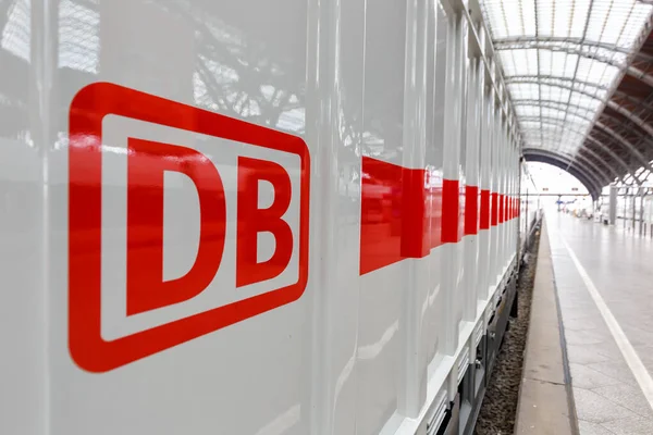 Lipsk Niemcy Sierpnia 2020 Logo Deutsche Bahn Koleje Niemieckie Ic2 — Zdjęcie stockowe
