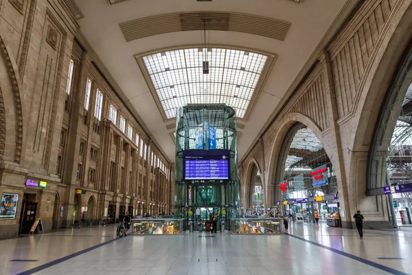 Lipcse Németország 2020 Augusztus Lipcse Vasútállomás Hauptbahnhof Hbf Deutsche Bahn — Stock Fotó