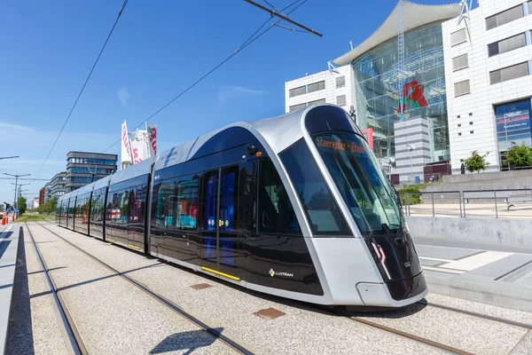 Luxemburgo Junho 2020 Tram Luxtram Transporte Ferroviário Alphonse Weicker Estação — Fotografia de Stock