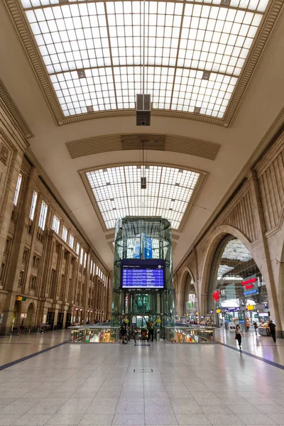 라이프치히 2020 라이프치히 Hauptbahnhof Hbf Deutsche Bahn Hall West Germany — 스톡 사진