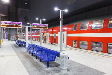 Kudüs, İsrail - 17 Şubat 2019 Kudüs Yitzhak Navon tren istasyonu.