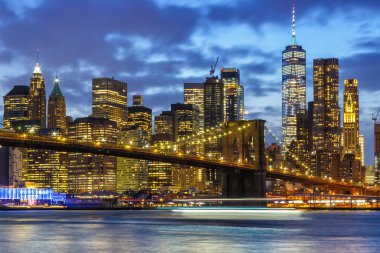 New York City gökdeleni Manhattan şehri Brooklyn Köprüsü Dünya Ticaret Merkezi WTC