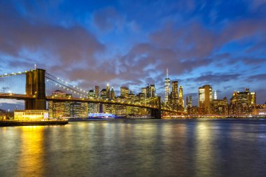 New York City gökdeleni Manhattan şehri Brooklyn Köprüsü Dünya Ticaret Merkezi WTC