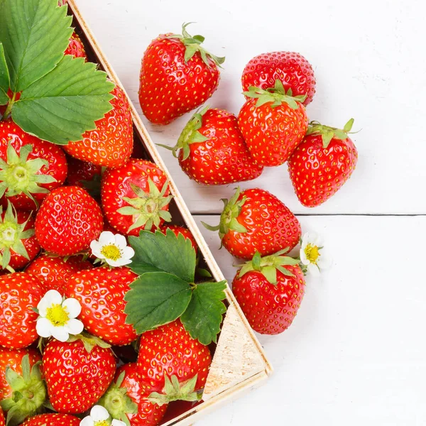 Aardbeien Bessen Vruchten Aardbei Fruit Doos Copyspace Kopiëren Ruimte Een — Stockfoto