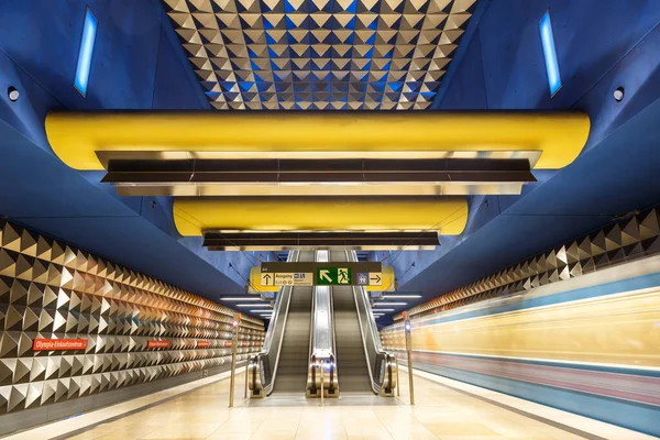 Munich Alemania Noviembre 2014 Metro Underground Station Olympia Einkaufszentrum Oez —  Fotos de Stock