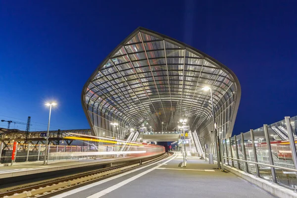 Amburgo Germania Aprile 2021 Bahn Treno Deutsche Bahn Stazione Ferroviaria — Foto Stock