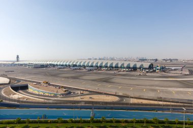 Dubai, Birleşik Arap Emirlikleri - Birleşik Arap Emirlikleri 'nde Dubai Havaalanı Terminali 3 (DXB) 27 Mayıs 2021.