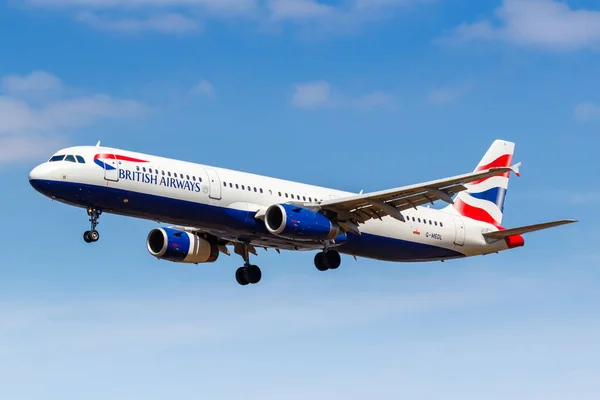 英国伦敦 2018年8月1日英国航空A321空中客车飞机在英国伦敦希思罗机场 Lhr — 图库照片