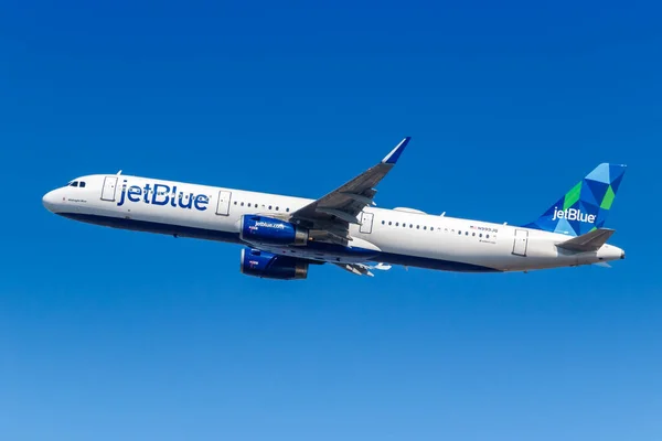Νέα Υόρκη Νέα Υόρκη Μαρτίου 2020 Jetblue Airbus A321 Αεροπλάνο — Φωτογραφία Αρχείου