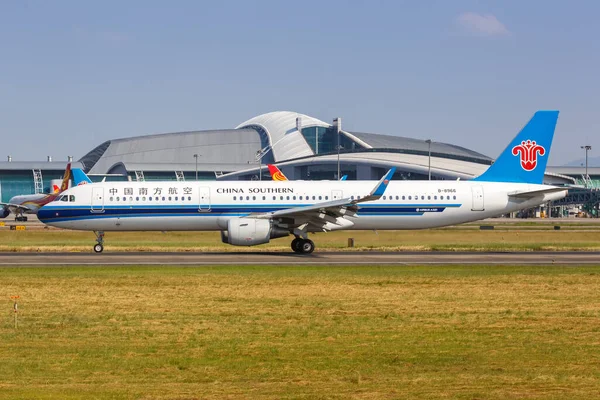 Guangzhou China September 2019 China Southern Airlines Airbus A321 Airplane — Stock Photo, Image