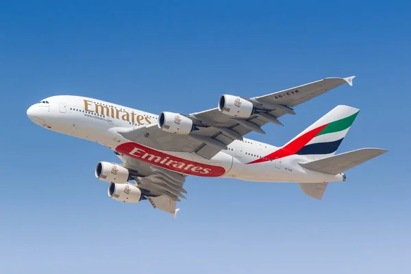 Dubai United Arab Emirates May 2021 Emirates Airbus A380 Airplane — Stock Photo, Image