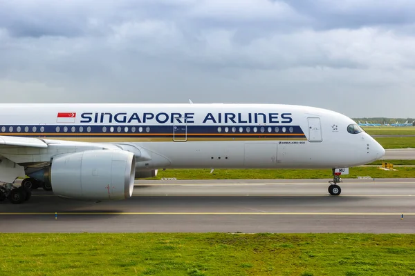 Amsterdam Netherlands May 2021 Singapore Airlines Airbus A350 900 Airplane — Stock Photo, Image