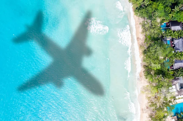 Travel Traveling Vacation Sea Symbolic Picture Airplane Flying Copyspace Copy — Stock Photo, Image