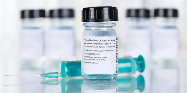 Stuttgart Tyskland Mars 2021 Biontech Pfizer Coronavirus Vaccine Corona Virus — Stockfoto