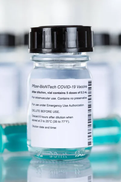 Stuttgart Almanya Mart 2021 Biontech Pfizer Coronavirus Aşısı Corona Virüsü — Stok fotoğraf