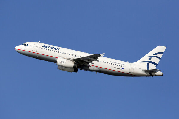 Airbus A320 авиакомпании Aegean Airlines

