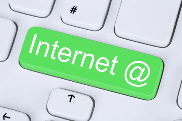 Internet button on computer keyboard — Stock Photo, Image
