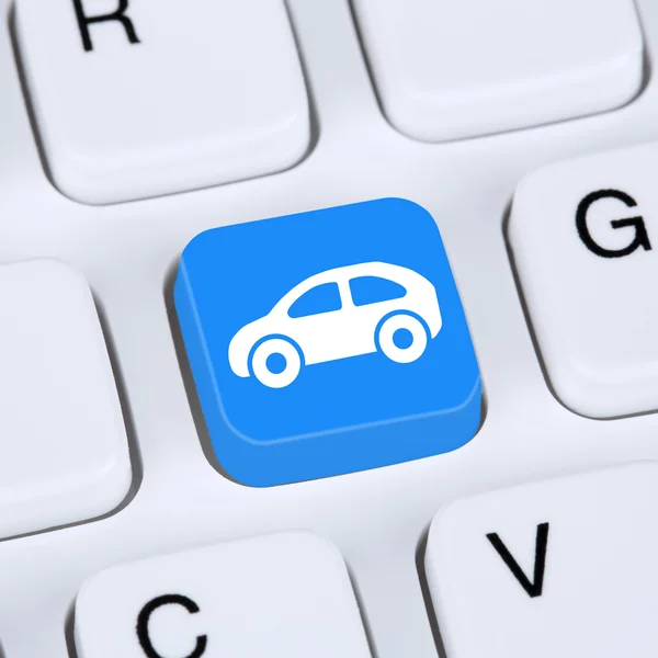 Internet concept selling or buying a car online button on the co — Stock Photo, Image