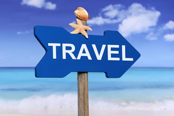 Travel in summer vacation with beach — Stock Photo, Image