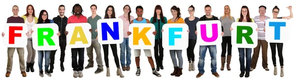 Grupo de jóvenes multiétnicos con palabra Frankfurt — Foto de Stock