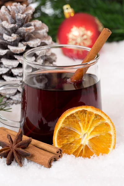 Mulled wine on Christmas in winter hot alcohol drink with snow — Stok Foto
