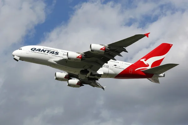 Qantas Airbus A380 vliegtuig — Stockfoto