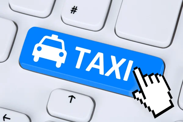 Reservar un taxi o taxi en línea Internet reserva concepto de ordenador — Foto de Stock