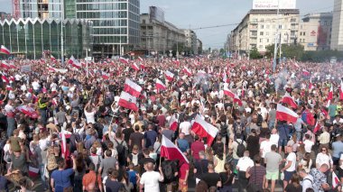 POLAND, WARsaw - 1 Ağustos 2019: Polonya Saati W