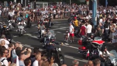 POLAND, WARsaw - 1 Ağustos 2019: Polonya Saati W