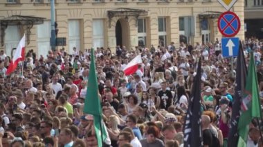 POLAND, WARsaw - 1 Ağustos 2019: Polonya Saati W