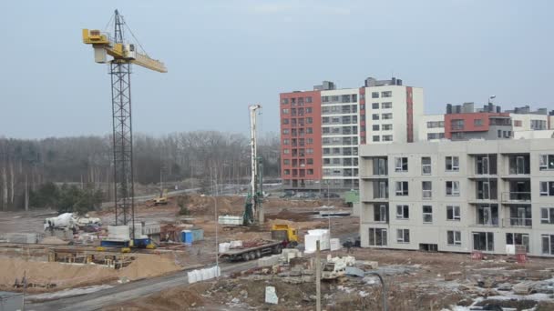 Panorama van industriële site bouwvakkers kraan machines — Stockvideo