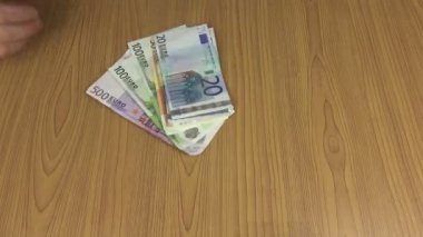 el veren euro nakit banknot rüşvet katip takım elbise için. 4k