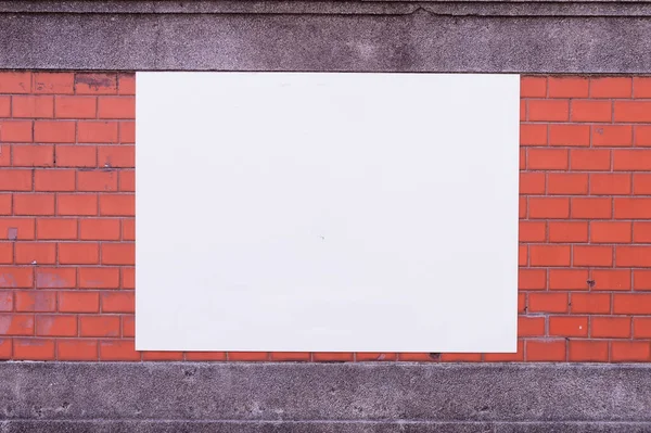 Grande Cartellone Bianco Muro Stradale Striscioni Con Spazio Aggiungere Proprio — Foto Stock