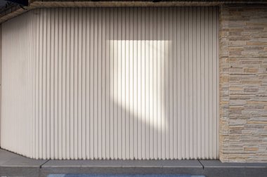 Sokak duvarı arka planı, endüstriyel arka plan, depo tuğla duvarlı boş Grunge şehir sokağı