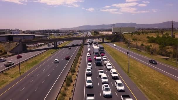 高速公路上的空中交通堵塞 — 图库视频影像