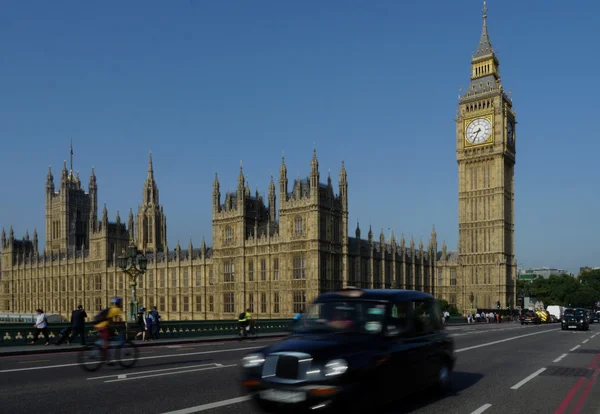 Big Ben dan Gedung Parlemen di London, Inggris — Stok Foto