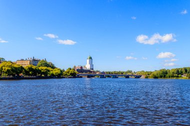 Vyborg Kalesi. Tarihi bir bina. Şehir görüşü. Rusya 'ya git. Finlandiya binaları. Finlandiya 'nın mimarisi. Batı Avrupa ortaçağ askeri mimarisi. kopyalama alanı. Avrupa turu.