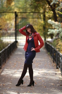 Sonbahar Parkı 'nda yürüyüş